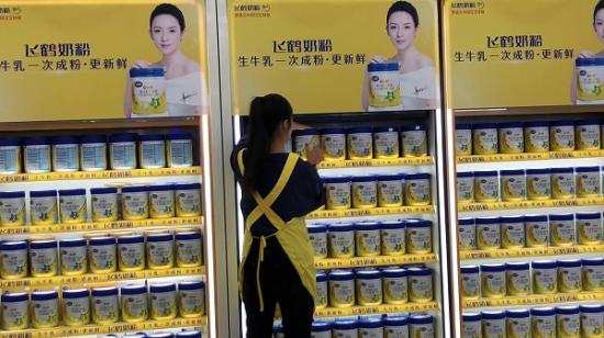 飞鹤全国货架自信“转身” 新鲜标准成为奶粉消费趋势