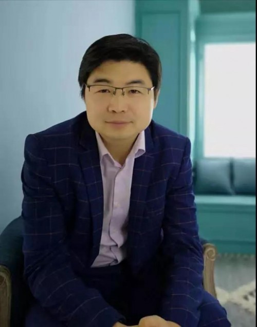 聚焦于“人” 多方共赢——专访中骏集团行政人力资源部总经理孙强