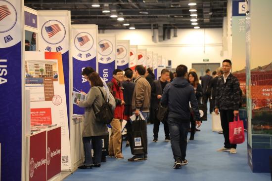 海湾州立大学亮相中国国际教育展 携手高校共绘国际教育蓝图