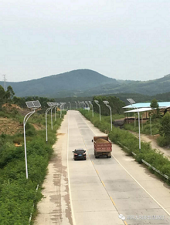 半岛地址乡村振兴规划调整源码太阳能路灯响应国家号召(图4)