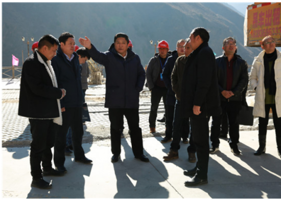 甘孜州委常委、宣传部长相洛:让山地旅游节成