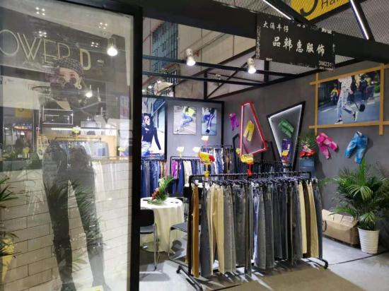 “大涌牛仔”连续四年抱团进军亚洲服装第一展 2019开启“智造”升级新征程