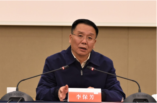 李保芳:"茅台的精神状态,一定是跳起来摘桃子"